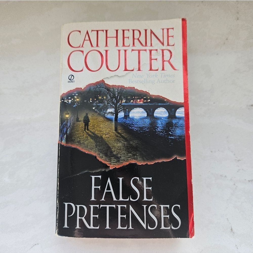 Catherine Coulter 'False Pretenses' Book